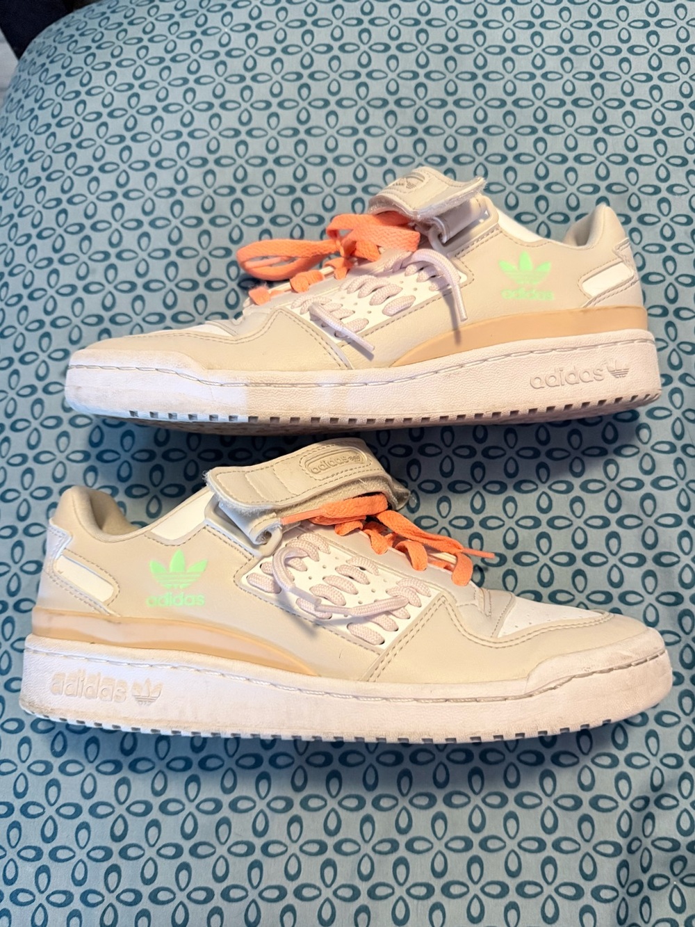 Adidas Retro Unisex Sneakers